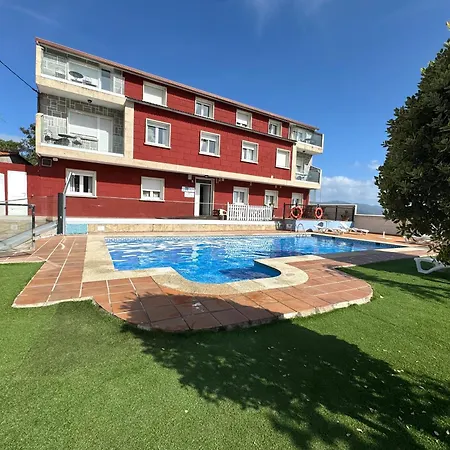 Sinás Playa * Raxó