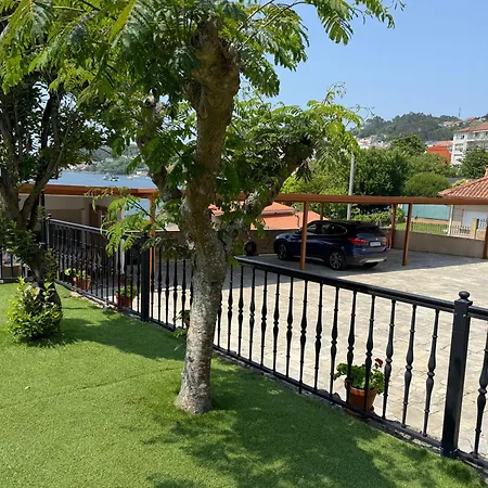 Sinás Playa Apartamento *