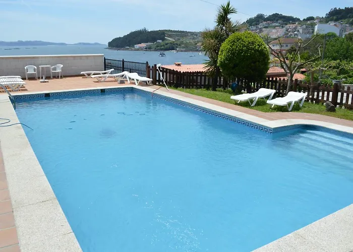 Sinas Playa Appartement Raxo